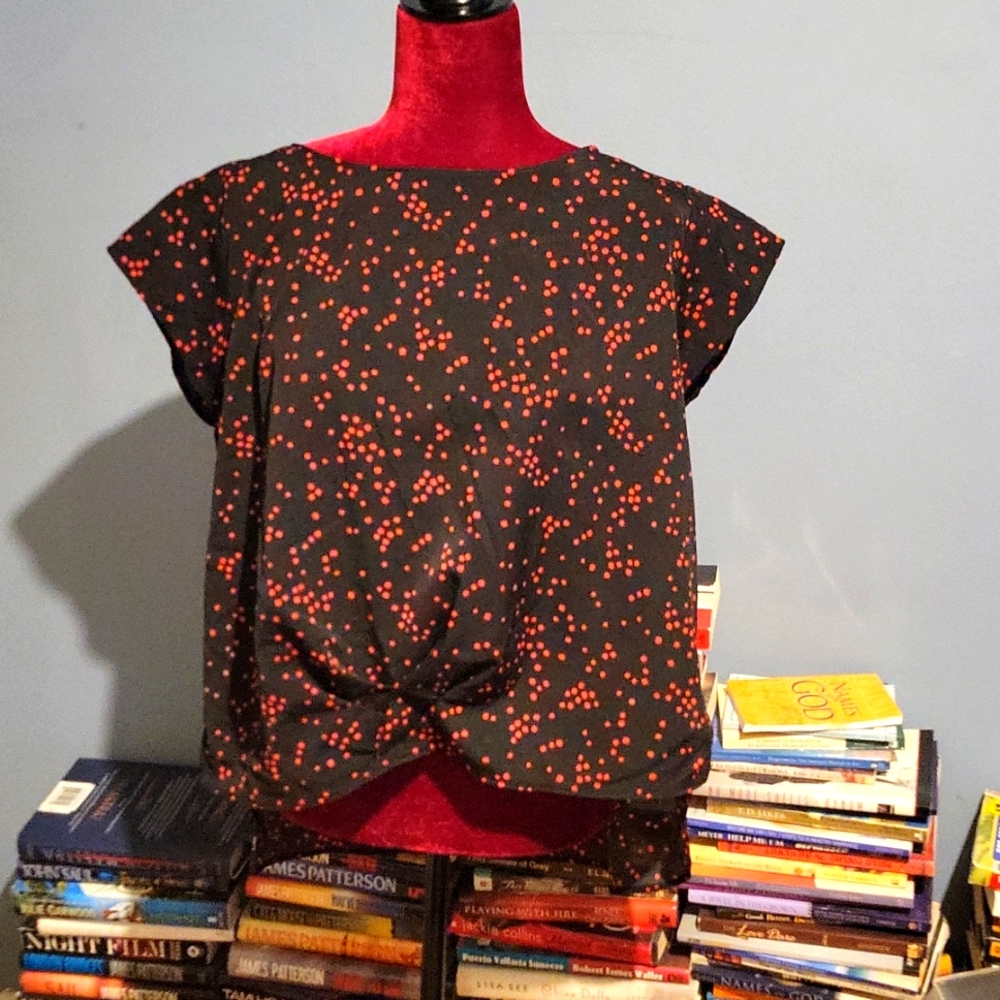 L n v blouse
